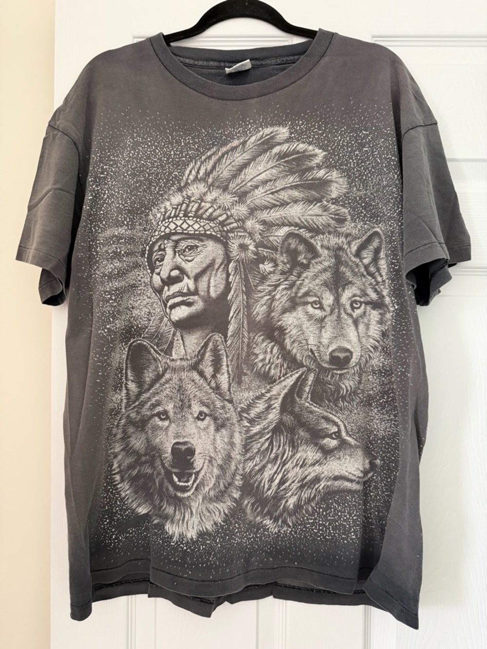 Vintage 90s XL American Thunder Style Native American Single Stitch T-Shirt wolf